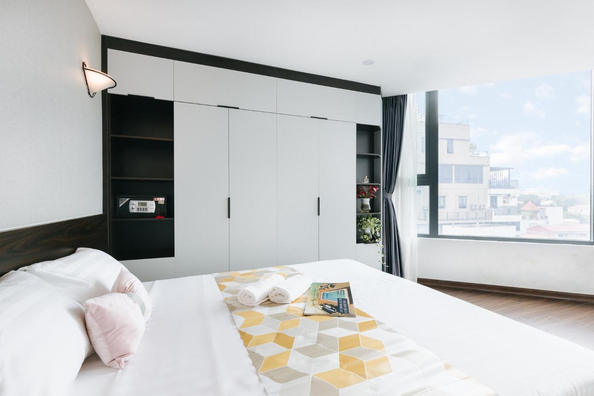 Ivy Hotel & Apartment - Stay 24H Ханой Екстериор снимка