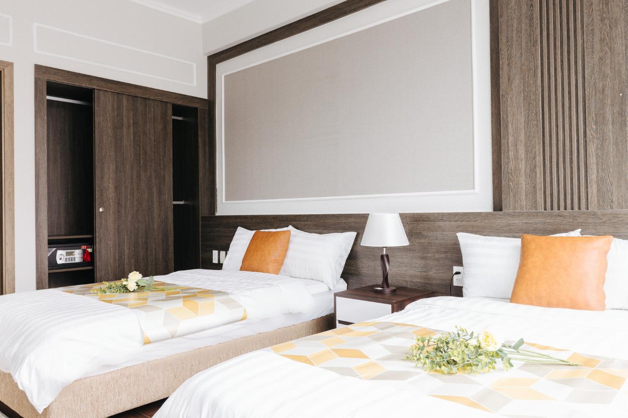 Ivy Hotel & Apartment - Stay 24H Ханой Екстериор снимка