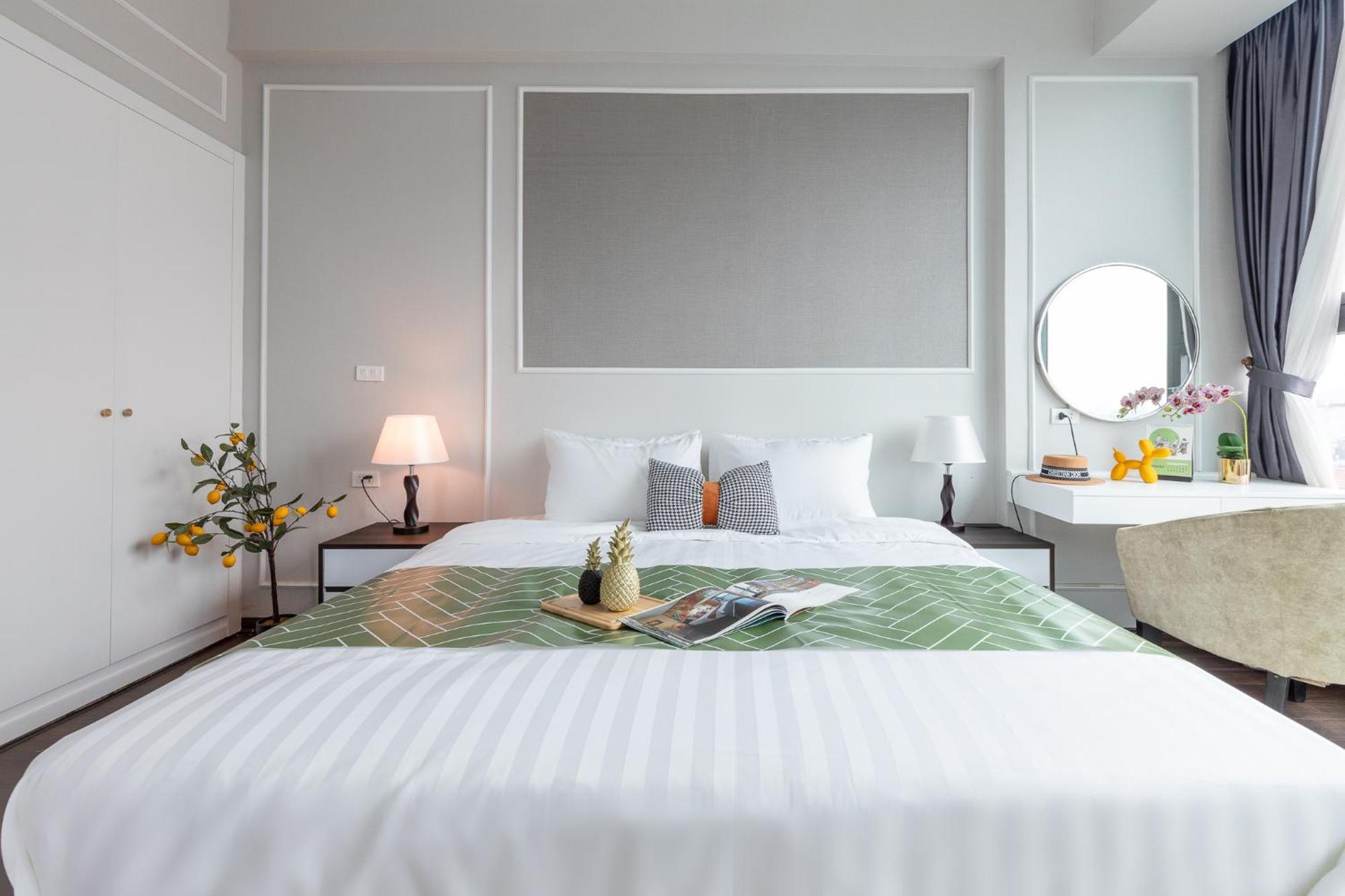 Ivy Hotel & Apartment - Stay 24H Ханой Екстериор снимка